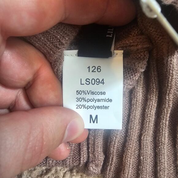 Lillusory Ribbed Turtle Neck Sweater Womens Size Medium Brown Stretch Casual NWT - Picture 9 of 10